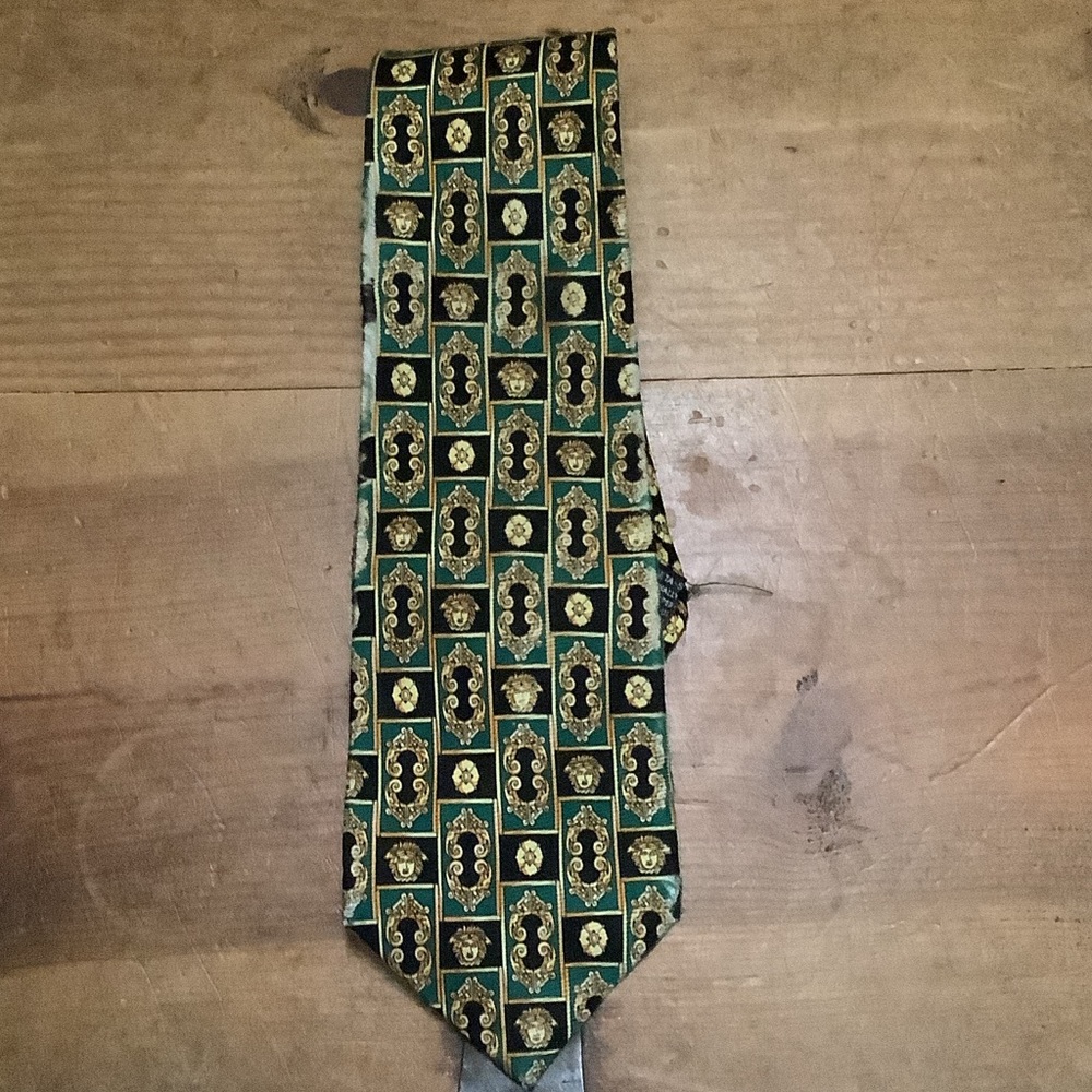 Versace /Gianni Green and Gold Geometric Tie